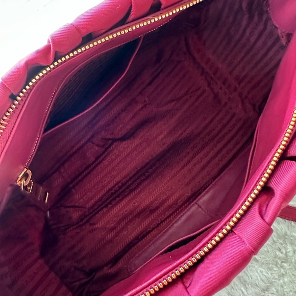 Prada Women's Authentic Tessuto Gaufre Tote Bag Ibisco Pink - Picture 15 of 15